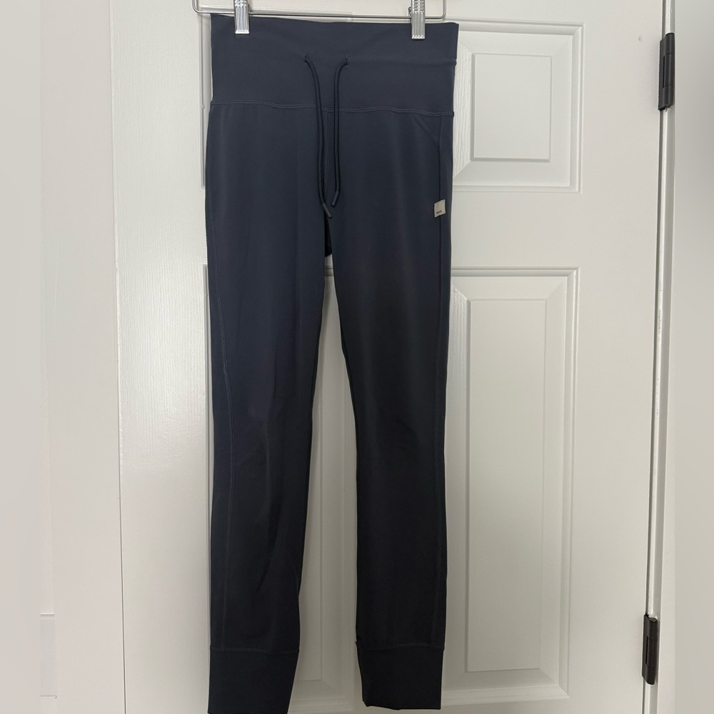 Vuori women’s blue daily legging- size xs